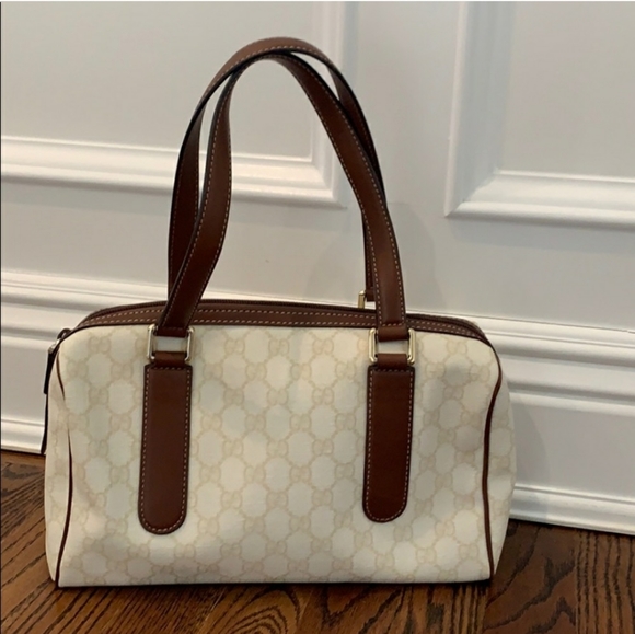 RARE Authentic Gucci Shoulder Bag in Cream - Picture 5 of 9
